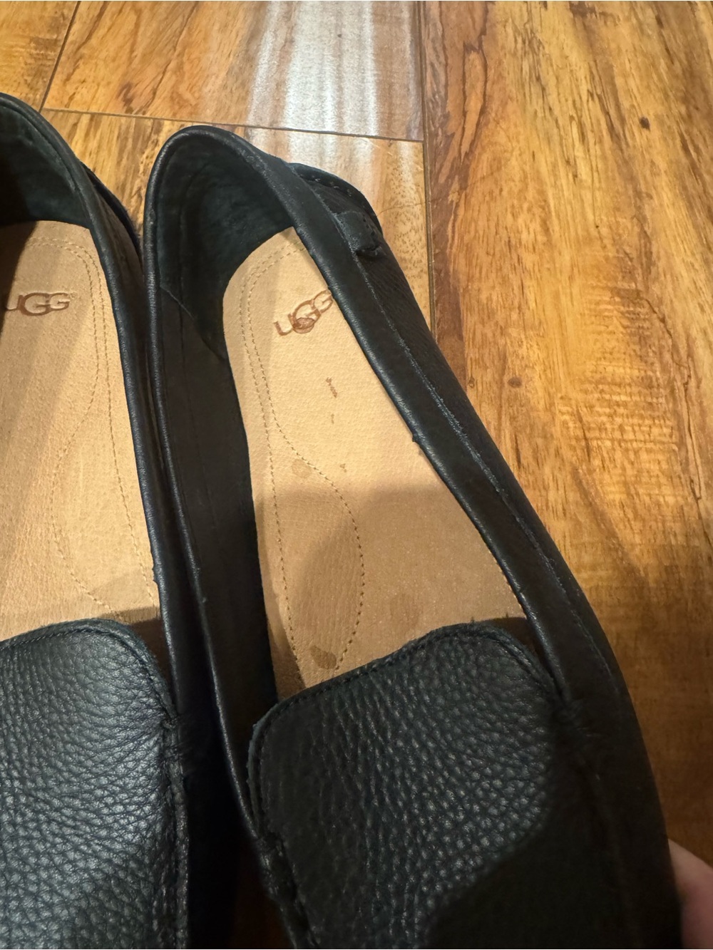 New NIB UGG black Leather Loafers Women's Size: 8 - Picture 7 of 11